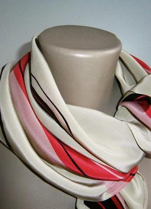 Гарний жіночий вінтажний шейний хустка з натурального шовку.1 фото