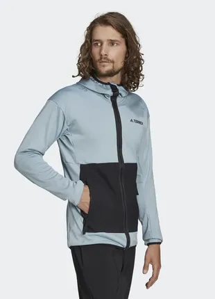 Куртка adidas terrex tech flooce light hooded hiking jacket