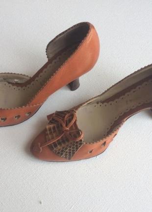 Туфлі aragona, шкіра, актуальний каблук2 фото