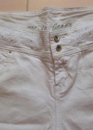Белые джинсовые коттоновые капри modo jeans3 фото