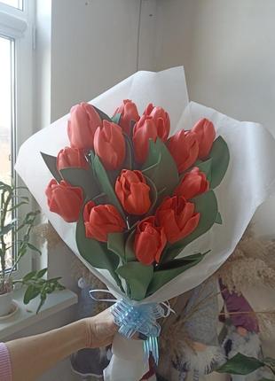 Букет из изотона (тюльпаны)1 фото