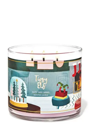 Естетичний дефект. ароматична свічка bath and body works tipsy elf