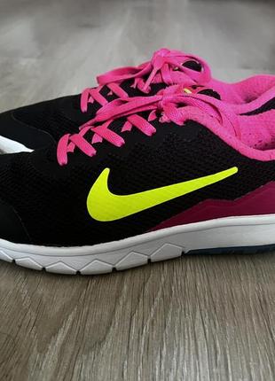 Кросівки nike