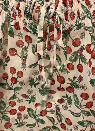 Огромный выбор красивых блуз и рубашек.