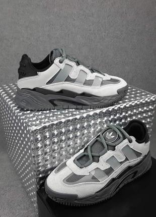 💙 кроссовки adidas 💛