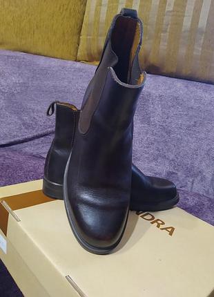 Ботинки женские, "челси", известного французского бренда.