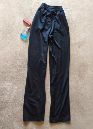 Стильные трендовые широкие брюки на флисе высокая талия на широкой резинке с карманами3 фото