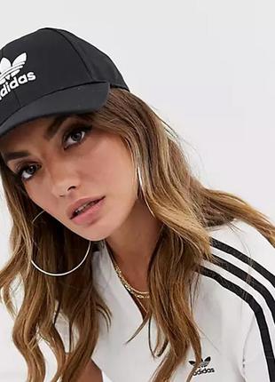 Оригинальная бейсболка adidas originals baseball classic trefoil / ec3603