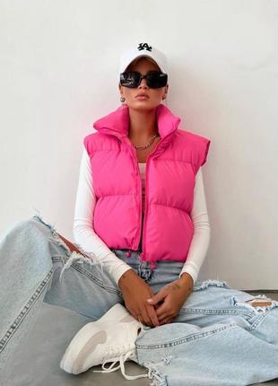 Короткая жилетка плащевка канада на синтепоне