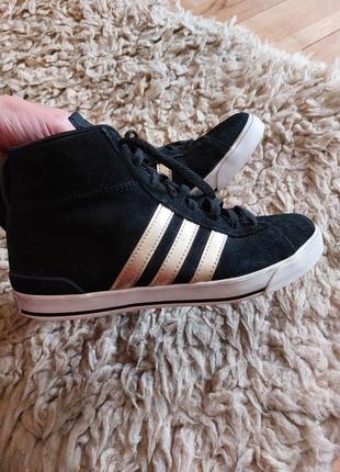 Ботинки adidas р 36-37