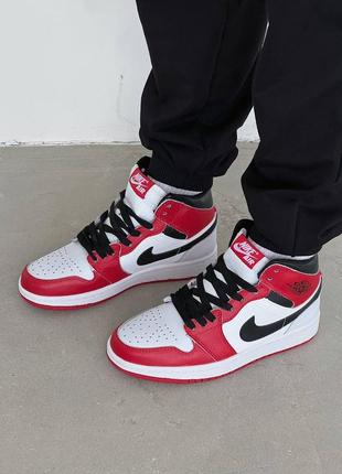 Кросівки nike air jordan retro high red/white