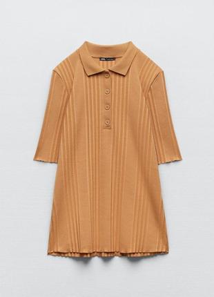 Актуальне карамельне базове поло  від zara розмір м