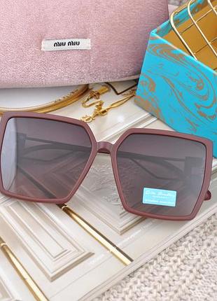 Фирменные солнцезащитные  очки  rita bradley polarized rb732