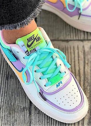 Кроссовки legend nike белые shadow7 фото