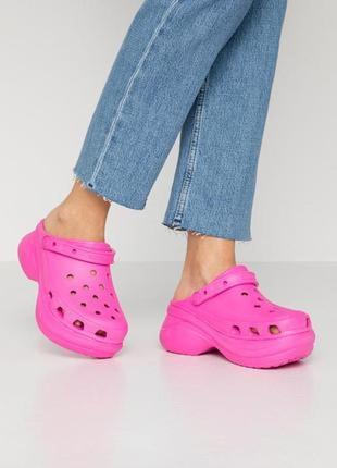 Crocs classic bae clog pink  жіночі білі крокси на платформі