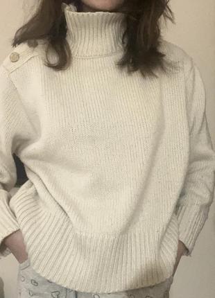 Бежевый свитер zara