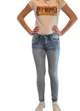 Джинсы женские. размер: 40/42. стильные женские джинсы. молодежные джинсы. 08 (124д) lb