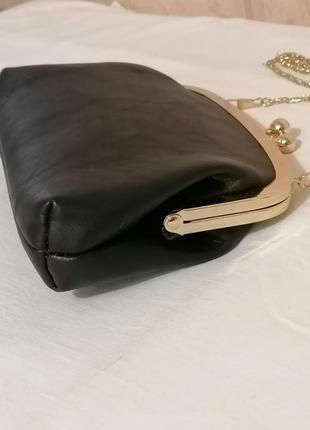Нова елегантна жіноча сумка на ланцюжку крос-боді через плече6 фото