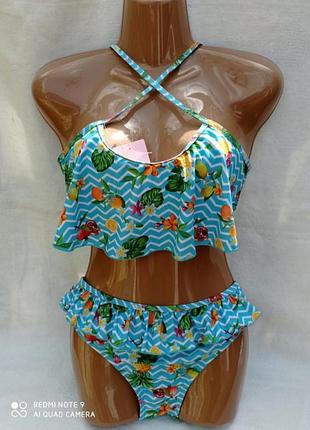 Новый классный стильный купальник с рюшами/фруктами