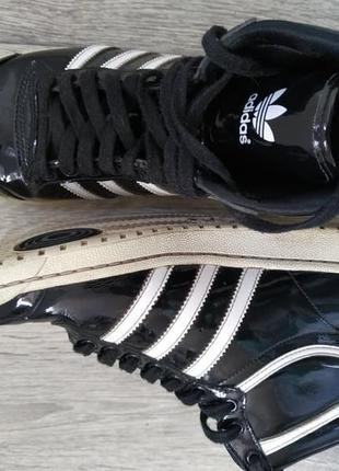 Лакові кросівки adidas (оригінал)3 фото