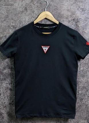 Модна чоловіча футболка guess / футболки для чоловіків з принтом гесс