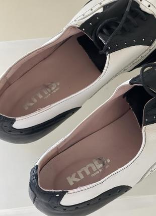 Оксфорды испанского бренда kmb