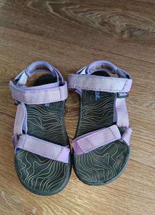 Босоніжки teva 18 см