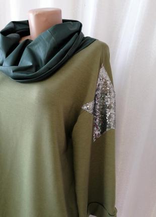 Сукня туніка кольору хакі срібляста зірка і окантовка на розрізах спинка подовжена комір хомут розмі2 фото