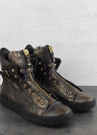 Кеды momino. полностью кожаный верх. сделаны в италии. размер 37