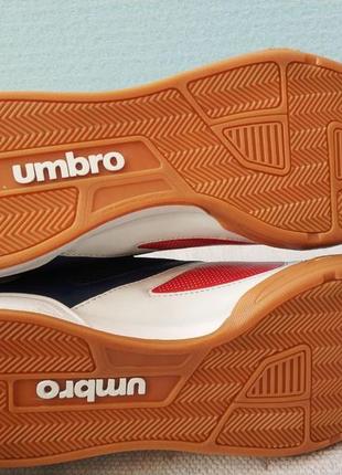 Мужские  футзалки футбольные кроссовки  umbro futsal street ii британия оригинал7 фото