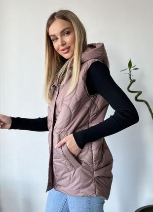Стильна ❤ стьогана жилетка з капюшоном