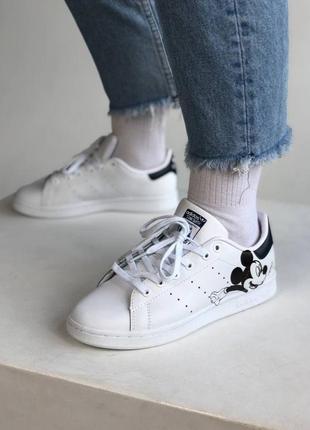 Женские кроссовки adidas stan smith mickey Duramo