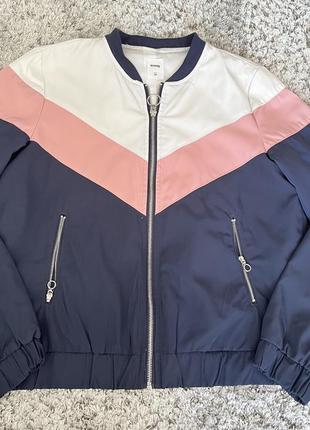 Бомбер легкий, жіночий