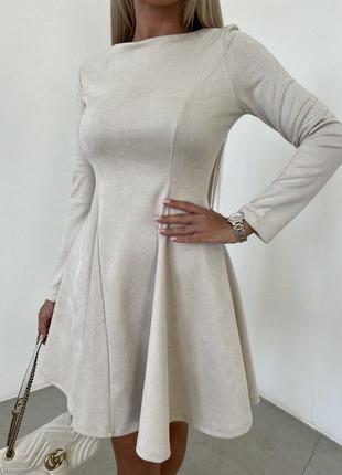 Платье из спандекса