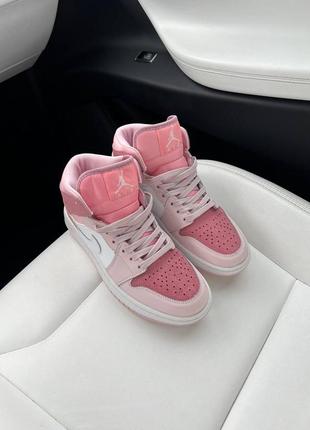 Кросівки жіночі air jordan 1 retro 1 « digital pink »