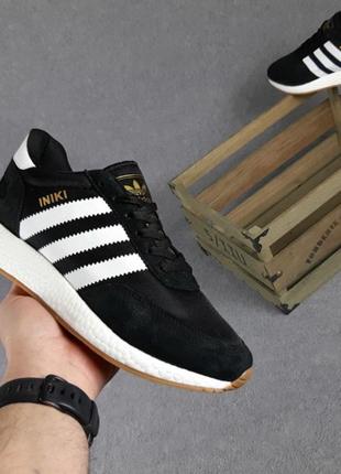 Жіночі кросівки adidas iniki чорні з білим модні кросівки адідас ініки для дівчини