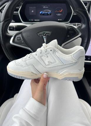 Женские кожаные кроссовки new balance 550 white silver3 фото