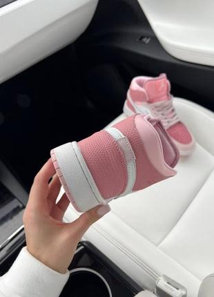 Женские кожаные кроссовки air jordan 1 retro 1 « digital pink» демисезон6 фото