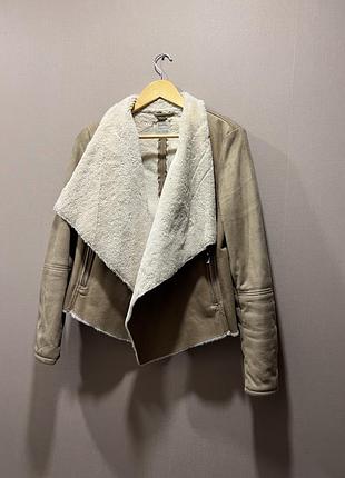 Шуба bershka