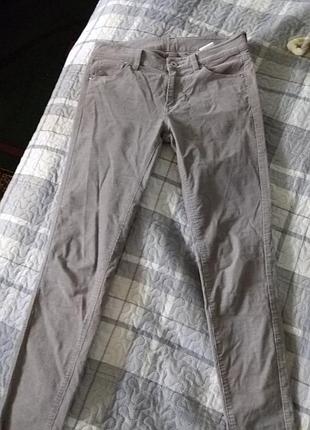 Вельветовые брюки uniqlo