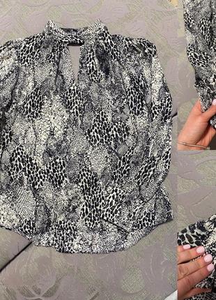 Шикарна блуза з камінцями від river island на розмір л2 фото