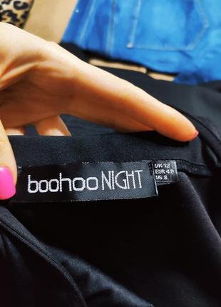 Boohoo платье чёрное на бретельках с баской классическое по фигуре6 фото