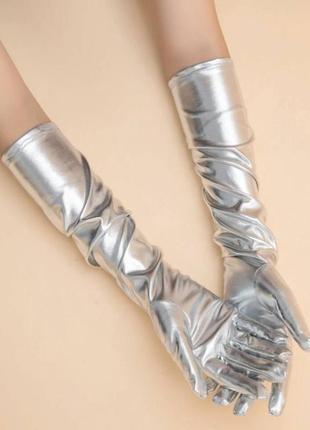 Перчатки длинные выше локтя высокие винтаж винтажные серебристые серебряные блестящие атлас атласные ретро оперные2 фото