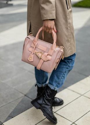 Женское вместительная сумка из эко-кожи. цвет розовый2 фото