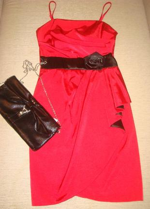 Сукню 42 розміру для торжества