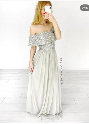Серое платье с пайетками