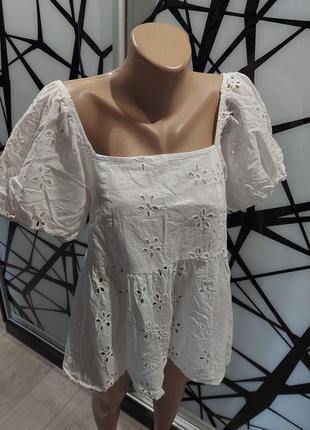Модная, легкая блуза pepco из вышитой прошвы с рукавом фонарикoм белого цвета 46-483 фото