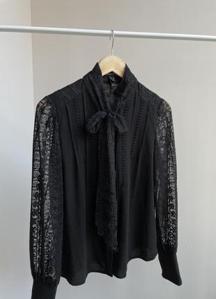 Вінтажна блуза mango стиль wednesday