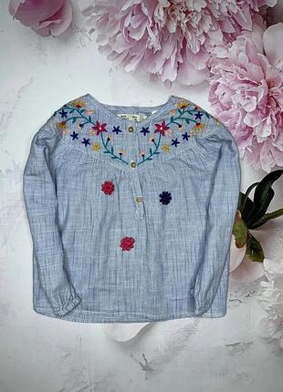 Рубашка с вышивкой
