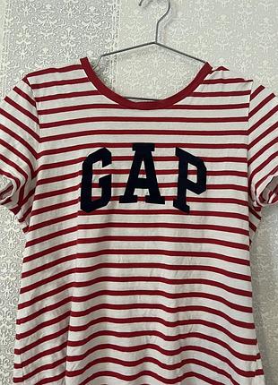Футболка gap